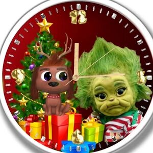 Grinch and Max clock